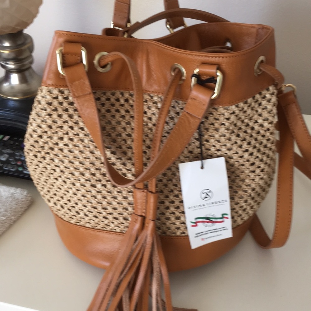 Leather tan bag